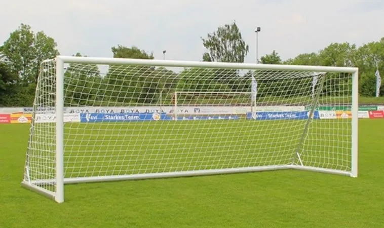 Kích Thước Cầu Gôn Sân Bóng Đá 5 Người Tiêu Chuẩn 2 Kích thước cầu gôn sân bóng đá 5 người