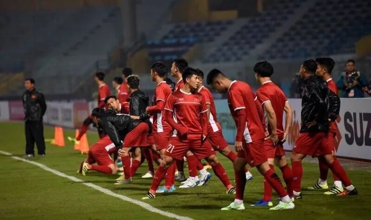 Khởi Động Bóng Đá: Bí Quyết Giảm Chấn Thương 2 Kỹ thuật khởi động trong bóng đá