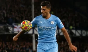 Bóng Đá: Tìm Hiểu Ngay Lỗi Chạm Tay Tránh Tranh Cãi 8 lỗi chạm tay trong bóng đá